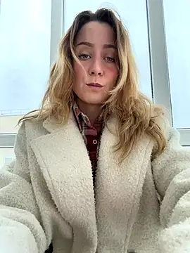 Snapshot of Puzdosia chatting on December 16, 2025, 6:40 am Puzdosia online show from December 16, 2025, 6:40 am