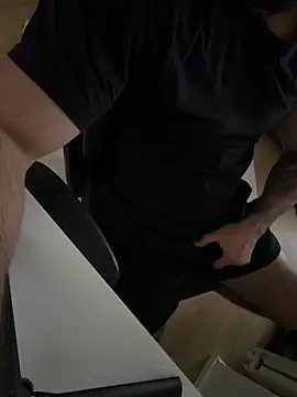 bestofsex99 online show from May 8, 2026, 4:12 pm