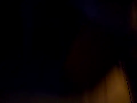 Snapshot of tropikboy chatting on October 20, 2025, 9:43 am tropikboy online show from October 20, 2025, 9:43 am