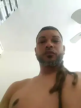 Snapshot of tropikboy chatting on October 26, 2025, 12:44 pm tropikboy online show from October 26, 2025, 12:44 pm