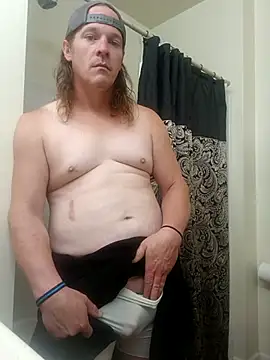 Snapshot of FUNINWV9 chatting on November 9, 2025, 2:21 am FUNINWV9 online show from November 9, 2025, 2:21 am