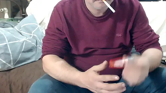 Snapshot of LiONTURK chatting on March 9, 2025, 7:05 pm LiONTURK online show from March 9, 2025, 7:05 pm
