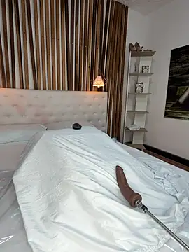 Snapshot of valerie_lya chatting on February 10, 2026, 12:31 pm valerie lya online show from February 10, 2026, 12:31 pm