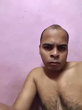 Vickyrajput009 online show from November 20, 2025, 9:42 am