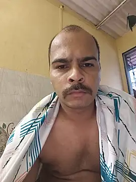 Vickyrajput009 online show from June 29, 2026, 1:44 pm