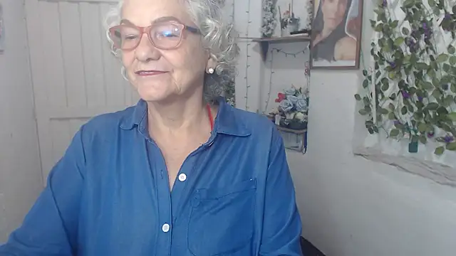 FunnyGrandma online show from October 13, 2025, 11:27 pm