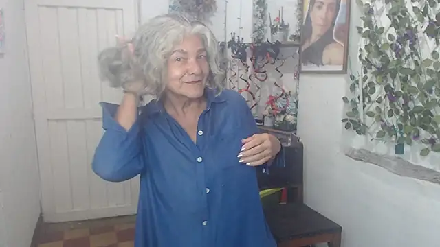 FunnyGrandma online show from October 24, 2025, 12:19 am