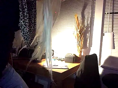 Snapshot of Jcharlesnew69@xh chatting on November 20, 2025, 12:33 am Jcharlesnew69xh online show from November 20, 2025, 12:33 am