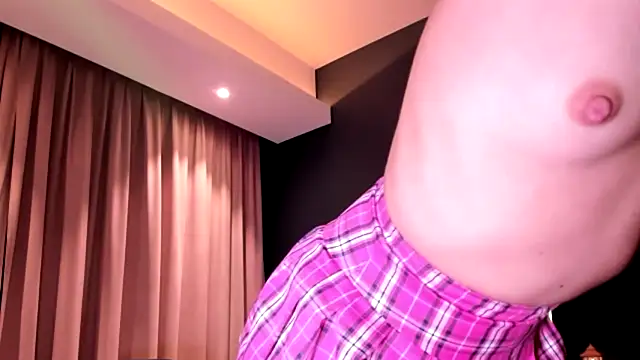 LizaLoveness online show from February 25, 2026, 11:03 pm