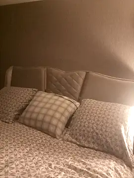 Snapshot of Antonio11111x chatting on February 24, 2026, 10:30 pm Antonio11111x online show from February 24, 2026, 10:30 pm