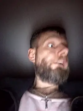 Kw8585kw online show from December 1, 2025, 7:08 pm