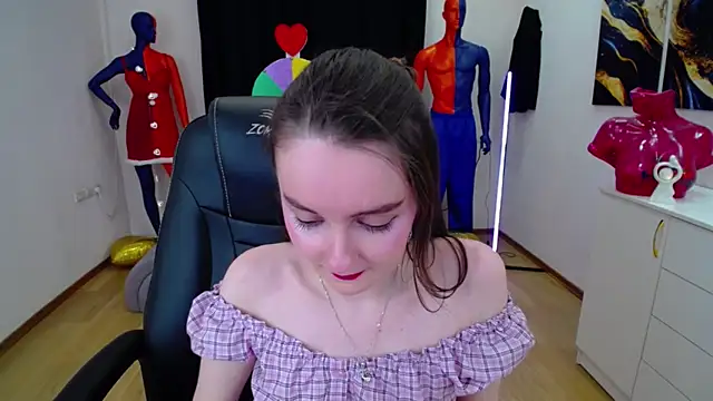 CloudGrace online show from February 18, 2025, 6:37 am