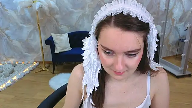 CloudGrace online show from November 15, 2025, 3:15 am