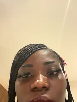 Sweetbootty online show from October 3, 2025, 9:17 am