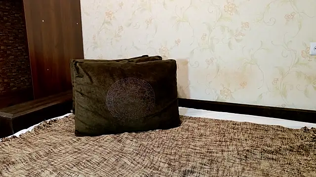 Snapshot of MARMELADINKA- chatting on November 24, 2025, 6:40 pm MARMELADINKA- online show from November 24, 2025, 6:40 pm