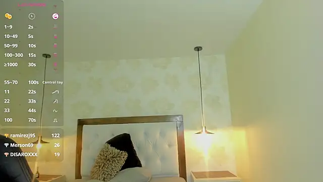 Snapshot of clarisKlein chatting on April 11, 2026, 7:45 am clarisKlein online show from April 11, 2026, 7:45 am