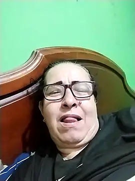 Snapshot of LaGochis07 chatting on October 1, 2025, 10:27 pm LaGochis07 online show from October 1, 2025, 10:27 pm