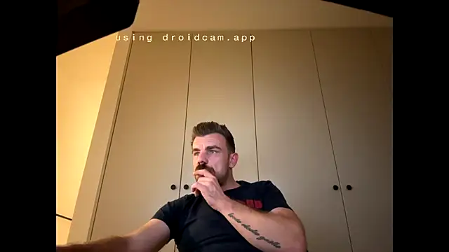 Snapshot of mrbigballs chatting on October 10, 2025, 8:41 pm mrbigballs online show from October 10, 2025, 8:41 pm