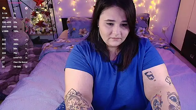 naughtykiss online show from December 15, 2025, 12:42 pm