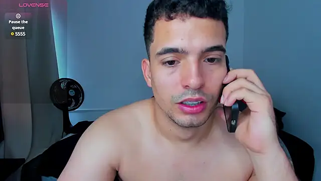 tanner hard  online show from March 3, 2025, 2:48 pm