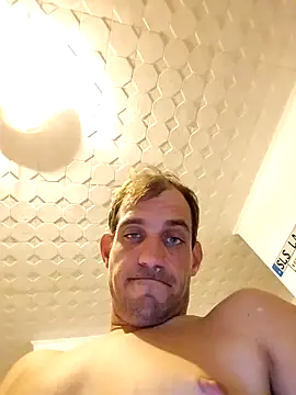 Codymc89 online show from September 19, 2025, 6:41 pm