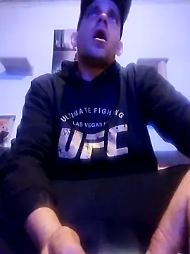 Codymc89 online show from October 21, 2025, 8:20 pm