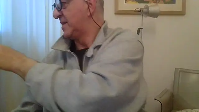 ANONIMO7735 online show from April 8, 2026, 5:40 am