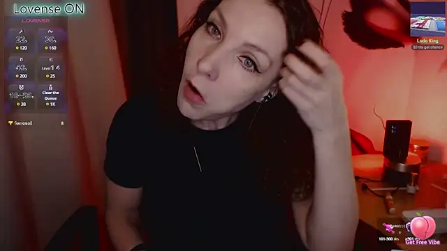 JohansonKatie online show from March 1, 2025, 2:59 am