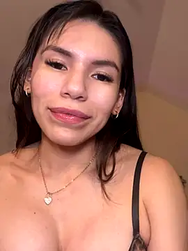 LalieFR online show from November 11, 2025, 5:35 pm