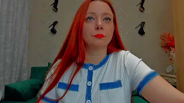 emilianna666 online show from February 4, 2026, 1:50 pm