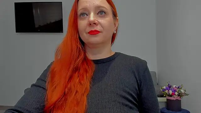 emilianna666 online show from February 24, 2026, 12:47 pm