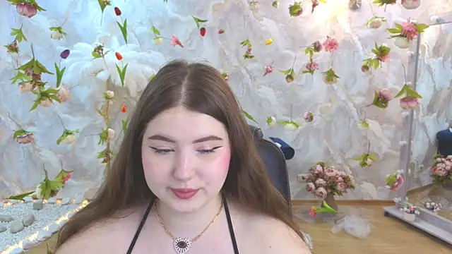 NicoleFoxery online show from May 21, 2026, 3:35 am