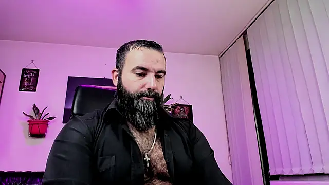 Snapshot of ChristophJules chatting on December 4, 2024, 10:19 pm ChristophJules online show from December 4, 2024, 10:19 pm