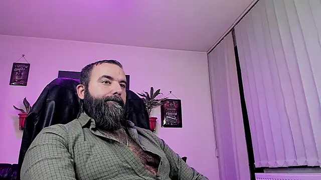 Snapshot of ChristophJules chatting on December 13, 2024, 4:11 am ChristophJules online show from December 13, 2024, 4:11 am