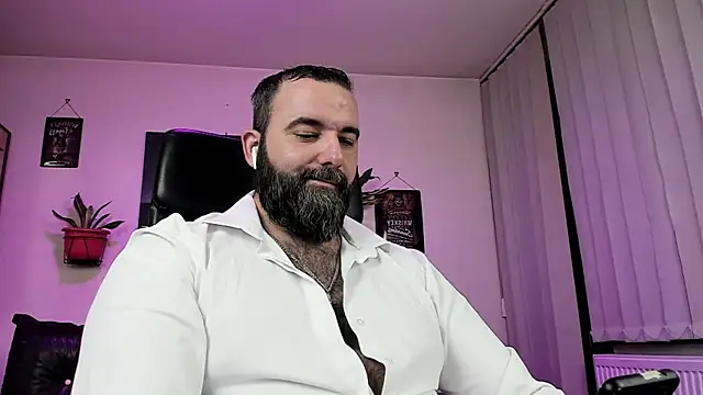 Snapshot of ChristophJules chatting on March 5, 2025, 2:03 am ChristophJules online show from March 5, 2025, 2:03 am