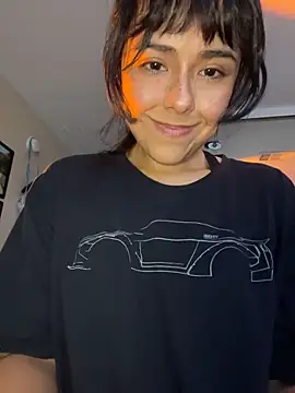 Evie-Luna online show from November 24, 2025, 12:10 am