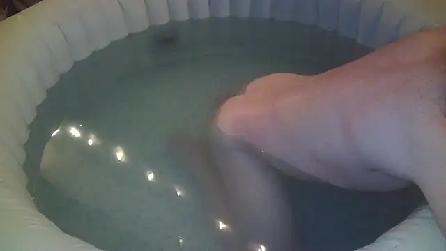 Snapshot of theSecretBallerino chatting on November 4, 2025, 8:19 pm theSecretBallerino online show from November 4, 2025, 8:19 pm