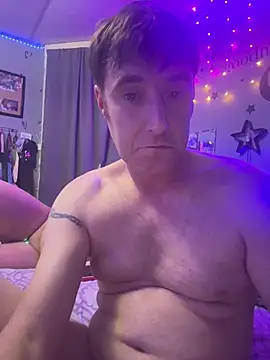 Snapshot of mirandamark2020 chatting on March 5, 2026, 5:31 pm mirandamark2020 online show from March 5, 2026, 5:31 pm