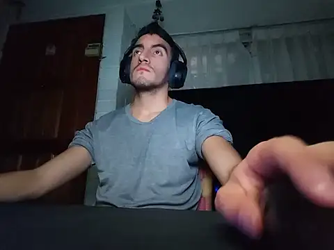 TommyMomentum online show from March 31, 2026, 3:19 am