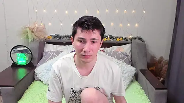 Snapshot of Yumi_steve chatting on September 26, 2025, 2:15 am Yumi steve online show from September 26, 2025, 2:15 am