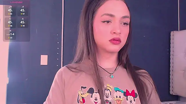 Snapshot of valen_thompson chatting on December 12, 2024, 9:37 pm valen thompson online show from December 12, 2024, 9:37 pm