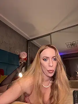 RockQueen A online show from February 12, 2026, 5:13 am