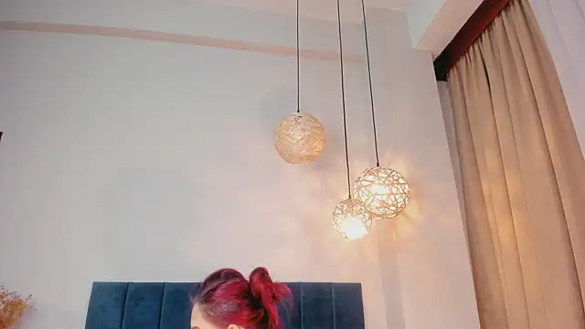 JupiteFox online show from March 4, 2026, 1:11 am