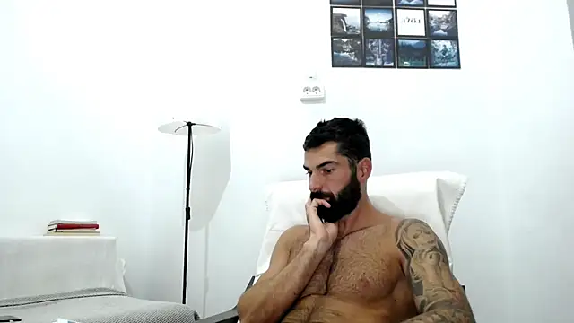 Verycutex online show from October 2, 2025, 5:36 am