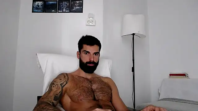 Verycutex online show from October 22, 2025, 7:19 am