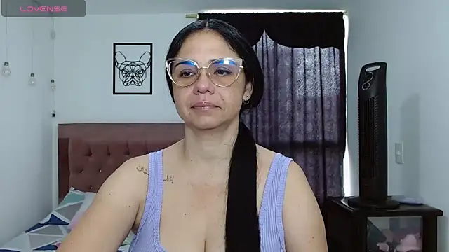 selena ferri online show from April 17, 2026, 8:12 pm