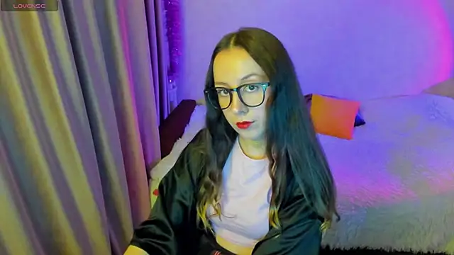 CurlySteph online show from October 1, 2025, 10:16 pm