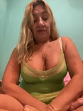 camelia3 online show from September 12, 2025, 11:48 pm