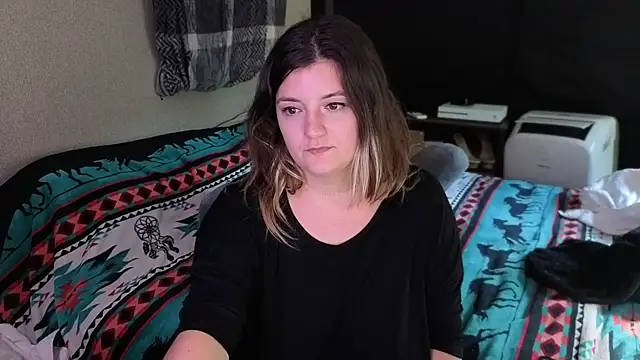 magicsparkles online show from March 23, 2026, 8:24 pm