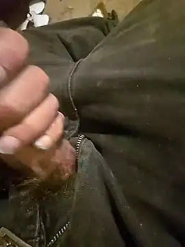white-boy-booty online show from February 21, 2025, 5:31 pm
